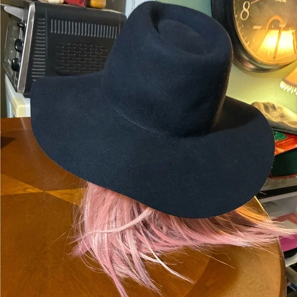 Navy wool Fedora by Biltmore for Made-well-Small/Med. EUC - Picture 5 of 7